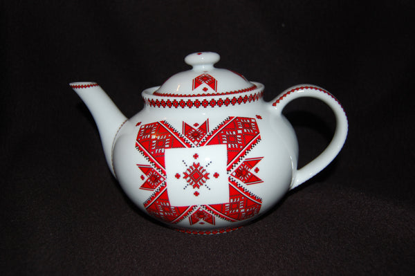 Ukrainian Alladin Style Teapot