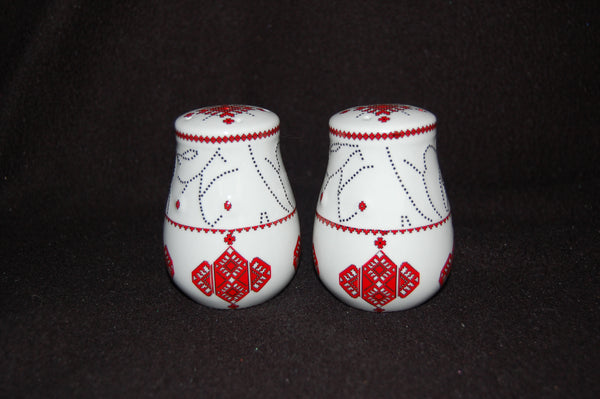 Modern Salt & Pepper Shakers