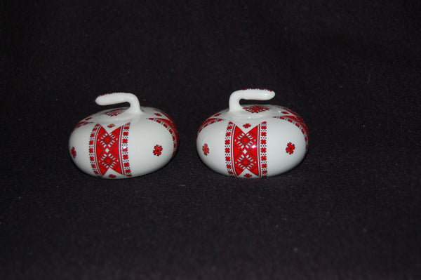 Curling Rock Salt & Pepper Shaker