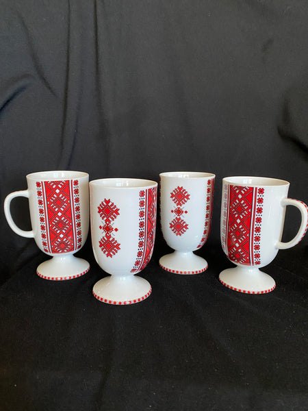 Mugs - pedestal set of 4